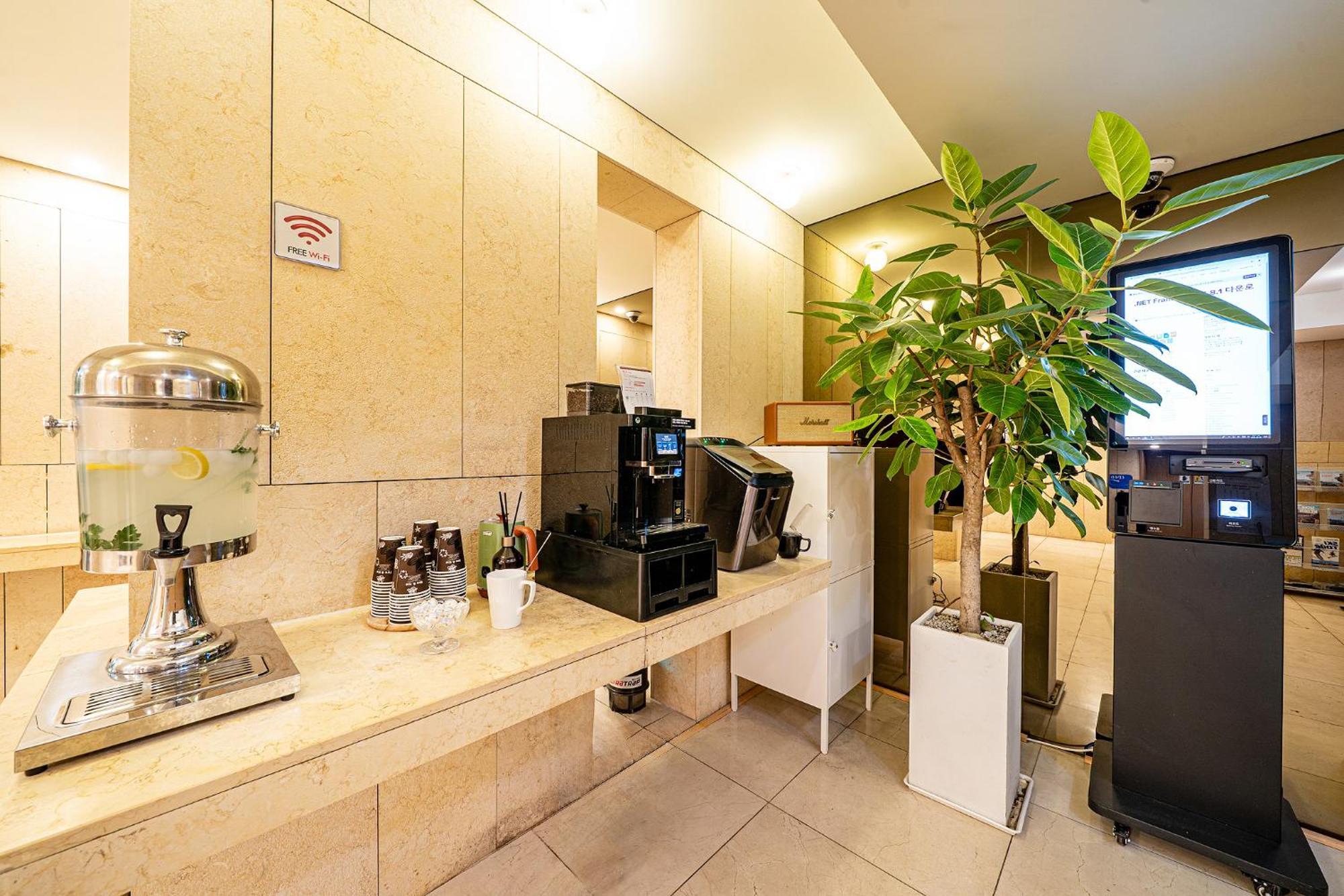 Simplestay Hotel In Jongno Seoul Exterior photo