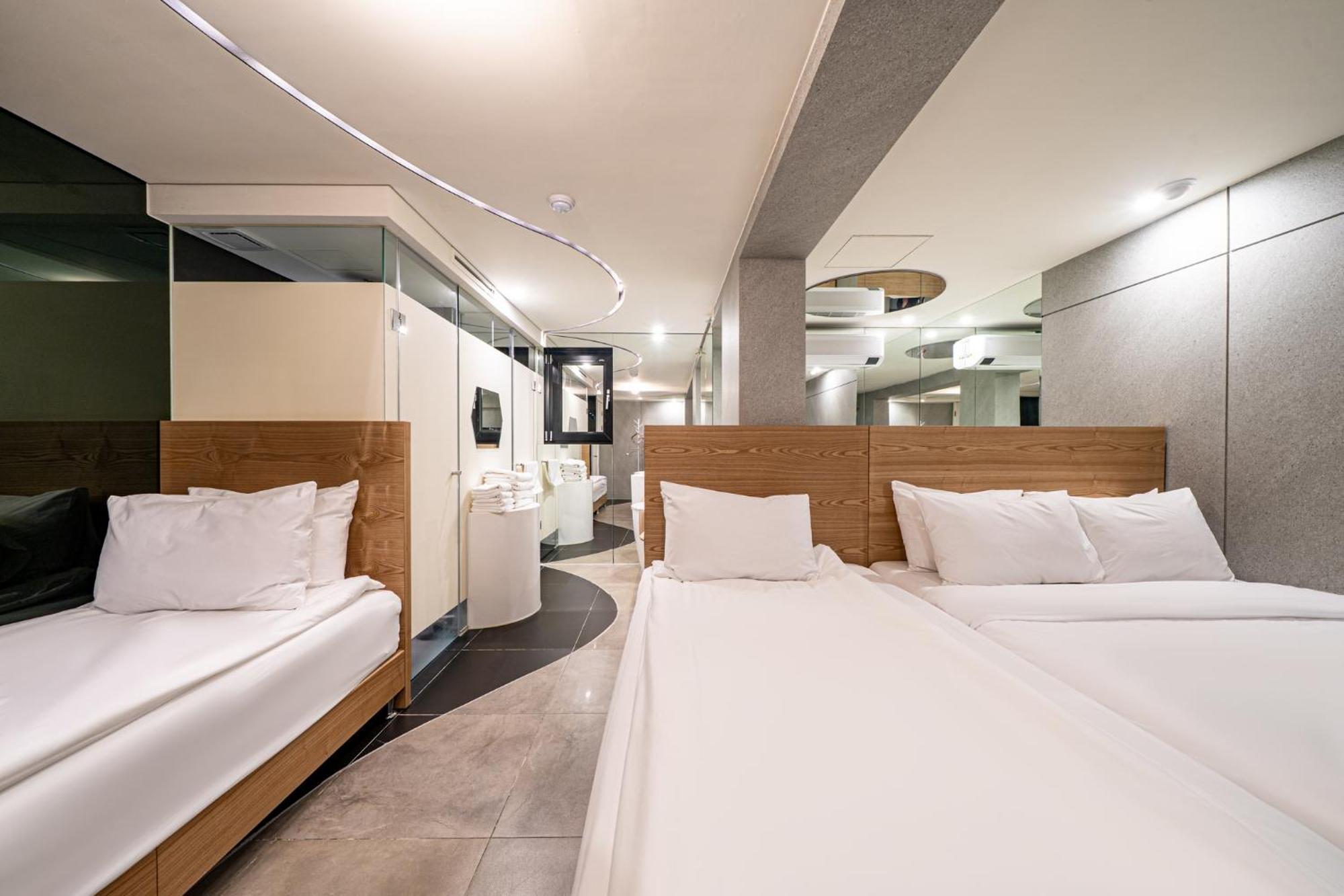 Simplestay Hotel In Jongno Seoul Exterior photo